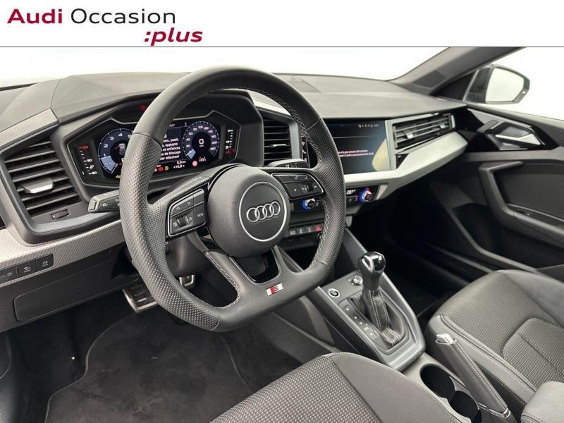 Voitures occasions Audi A1 Sportback S line plus Saint-Thibault-des-Vignes