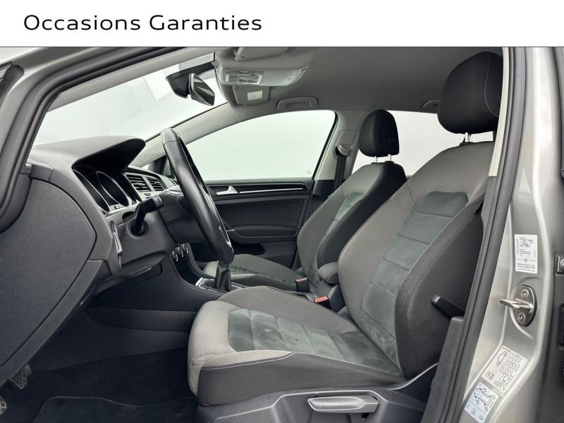 Voitures occasions VOLKSWAGEN GOLF IQ.Drive Saint-Thibault-des-Vignes