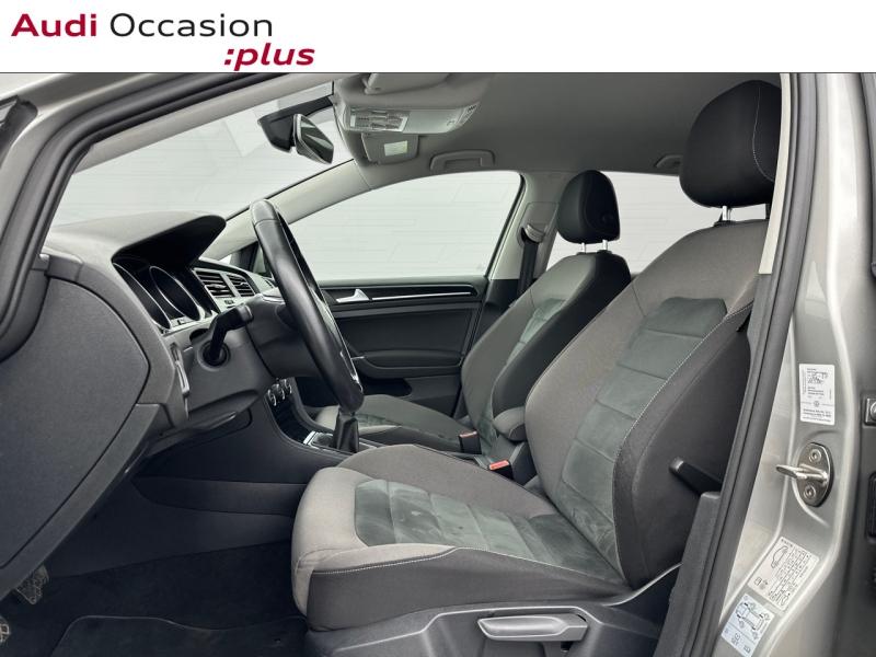 Voitures occasions VOLKSWAGEN GOLF IQ.Drive Saint-Thibault-des-Vignes