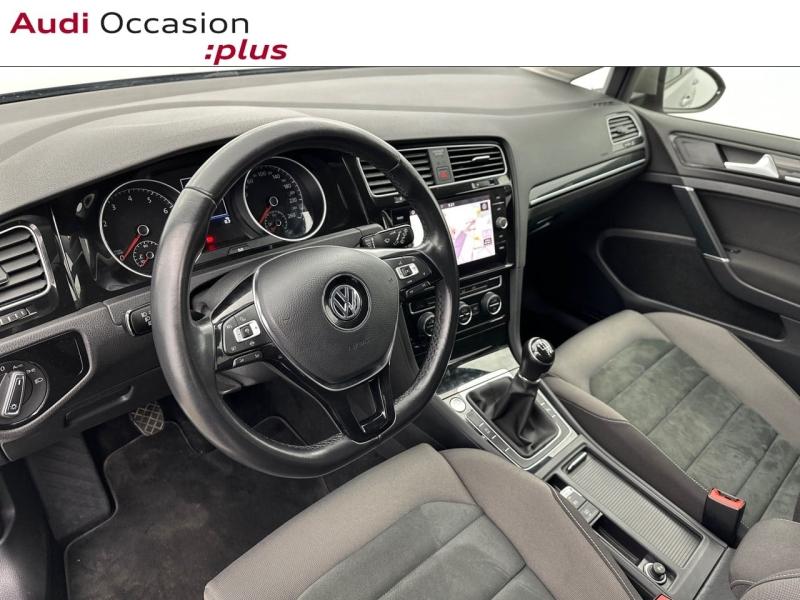 Voitures occasions VOLKSWAGEN GOLF IQ.Drive Saint-Thibault-des-Vignes