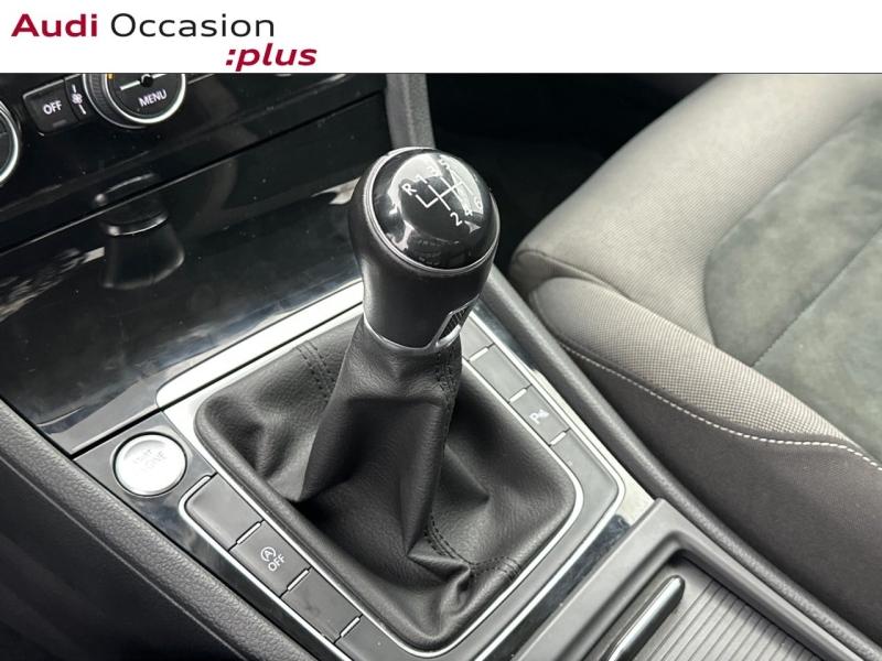 Voitures occasions VOLKSWAGEN GOLF IQ.Drive Saint-Thibault-des-Vignes