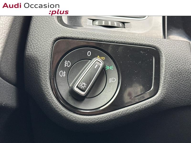 Voitures occasions VOLKSWAGEN GOLF IQ.Drive Saint-Thibault-des-Vignes