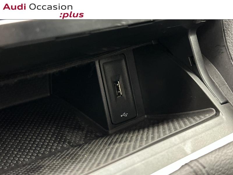 Voitures occasions VOLKSWAGEN GOLF IQ.Drive Saint-Thibault-des-Vignes