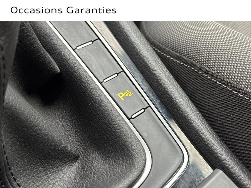 Voitures occasions VOLKSWAGEN GOLF IQ.Drive Saint-Thibault-des-Vignes