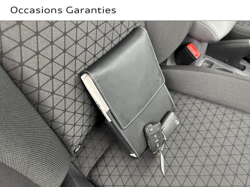 Voitures occasions VOLKSWAGEN T-CROSS Lounge Saint-Thibault-des-Vignes