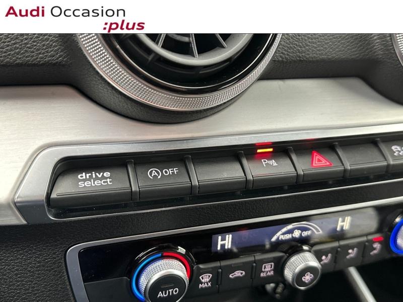 Voitures occasions Audi Q2 S line Saint-Thibault-des-Vignes