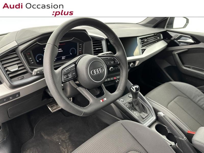 Voitures occasions Audi A1 Sportback S line plus Saint-Thibault-des-Vignes