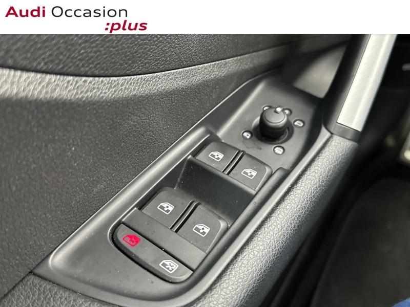 Voitures occasions Audi Q2 S line Saint-Thibault-des-Vignes