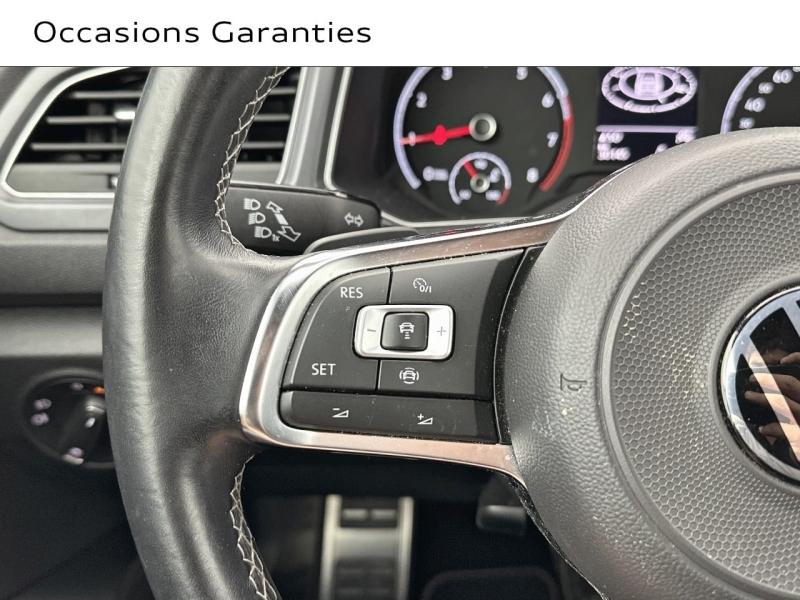 Voitures occasions VOLKSWAGEN T-Roc Cabriolet R-Line Saint-Thibault-des-Vignes