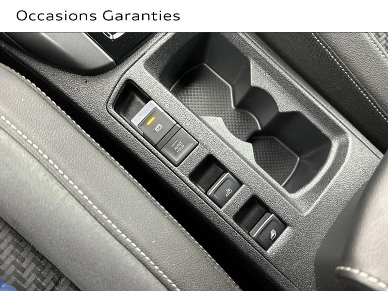 Voitures occasions VOLKSWAGEN T-Roc Cabriolet R-Line Saint-Thibault-des-Vignes