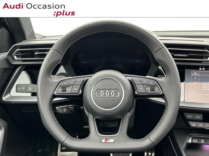 Voitures occasions Audi A3 Berline S line Saint-Thibault-des-Vignes