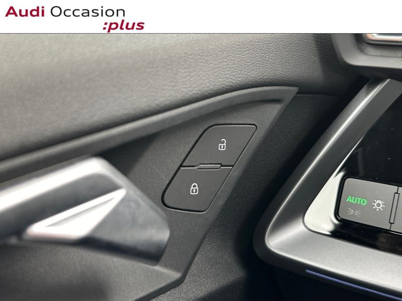 Voitures occasions Audi A3 Berline S line Saint-Thibault-des-Vignes