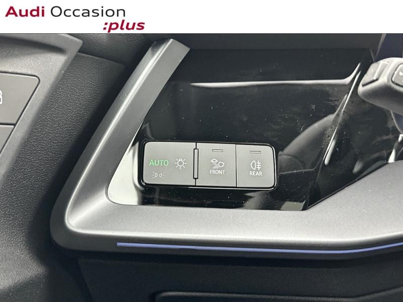 Voitures occasions Audi A3 Berline S line Saint-Thibault-des-Vignes