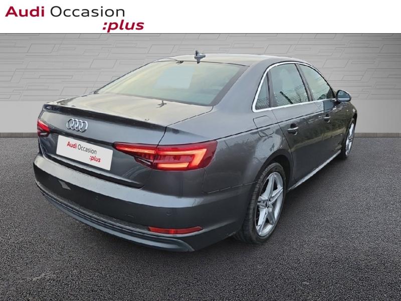 Voitures occasions Audi A4 S line Saint-Thibault-des-Vignes