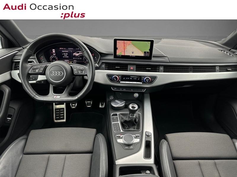 Voitures occasions Audi A4 S line Saint-Thibault-des-Vignes