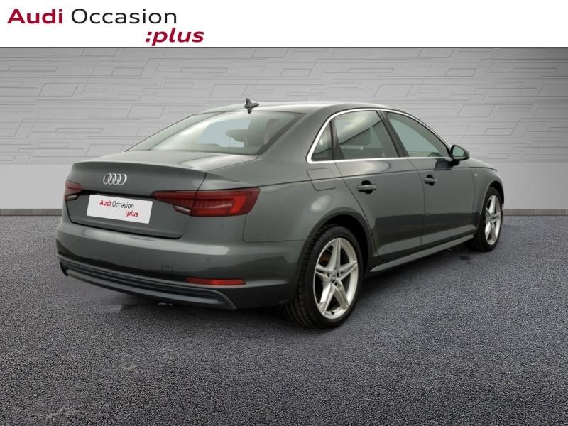 Voitures occasions Audi A4 S line Saint-Thibault-des-Vignes