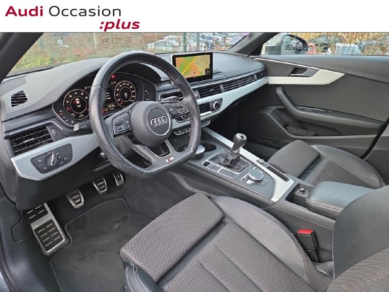 Voitures occasions Audi A4 S line Saint-Thibault-des-Vignes