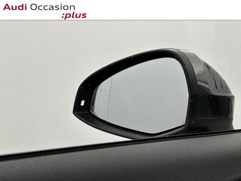 Voitures occasions Audi A4 S line Saint-Thibault-des-Vignes