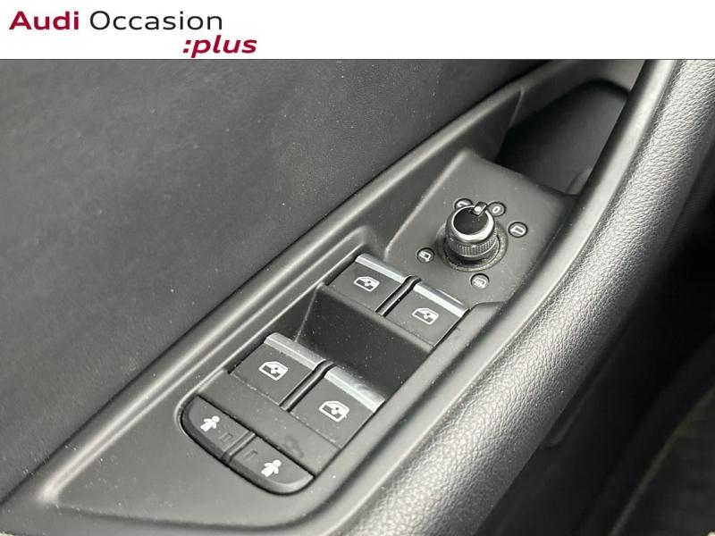 Voitures occasions Audi A4 S line Saint-Thibault-des-Vignes