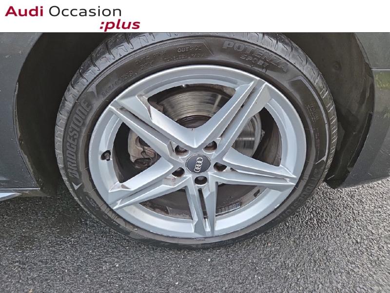 Voitures occasions Audi A4 S line Saint-Thibault-des-Vignes