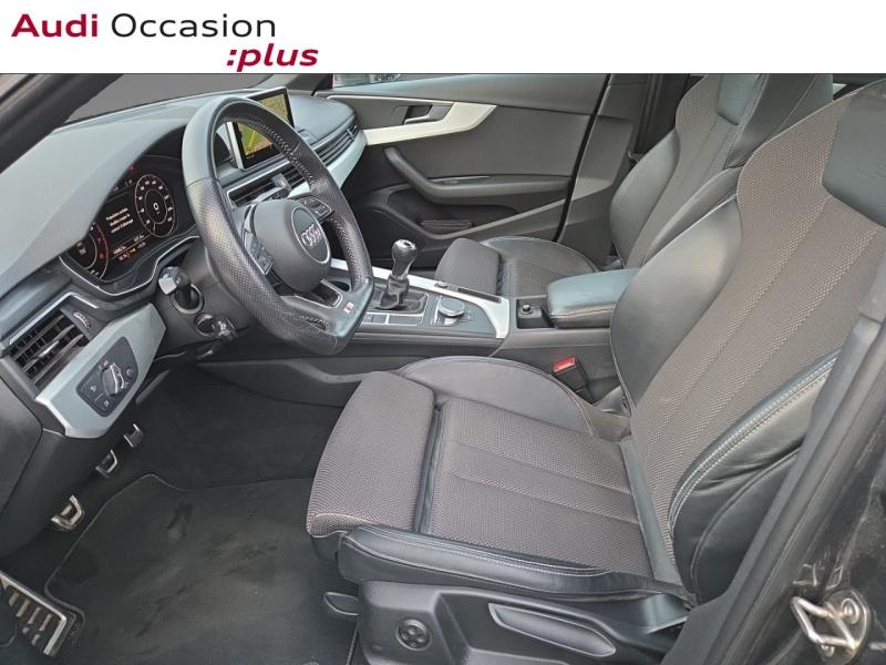 Voitures occasions Audi A4 S line Saint-Thibault-des-Vignes