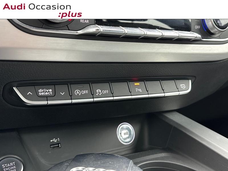 Voitures occasions Audi A4 S line Saint-Thibault-des-Vignes