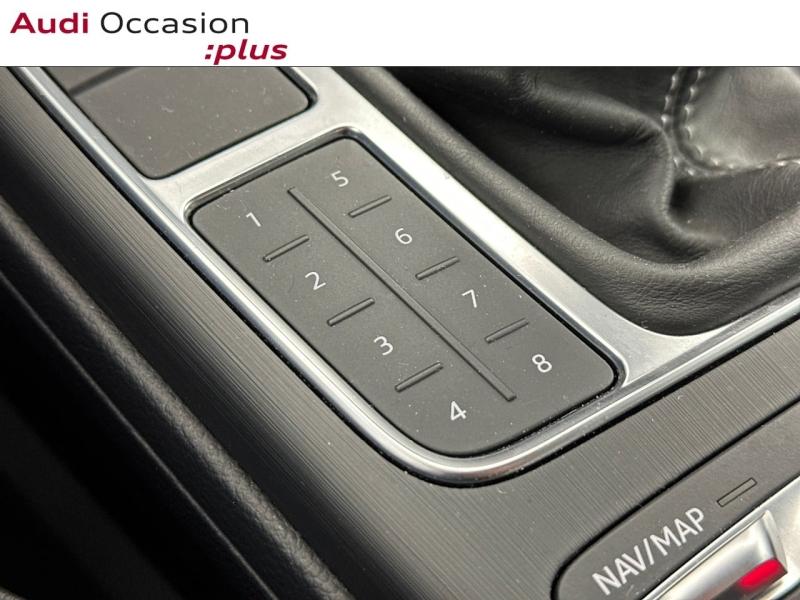 Voitures occasions Audi A4 S line Saint-Thibault-des-Vignes