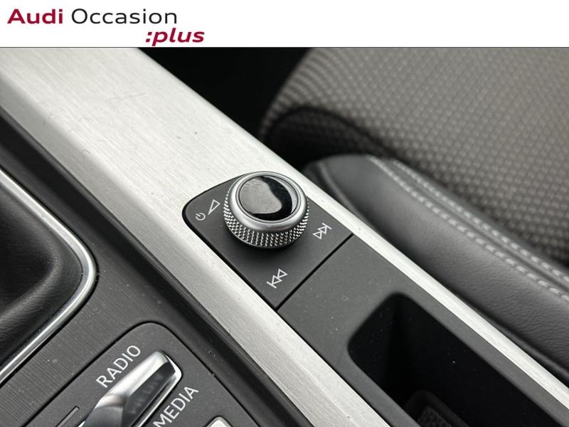 Voitures occasions Audi A4 S line Saint-Thibault-des-Vignes