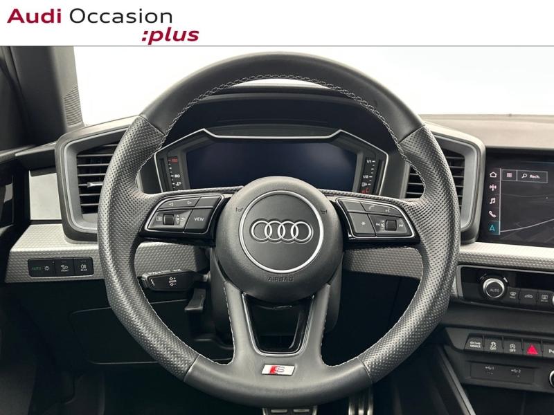 Voitures occasions Audi A1 Sportback S line Saint-Thibault-des-Vignes