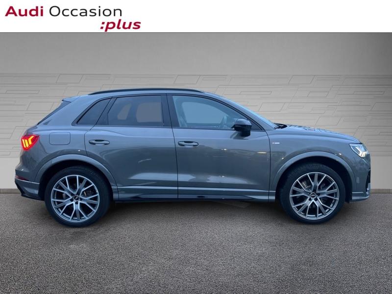Voitures occasions Audi Q3 S line Saint-Thibault-des-Vignes