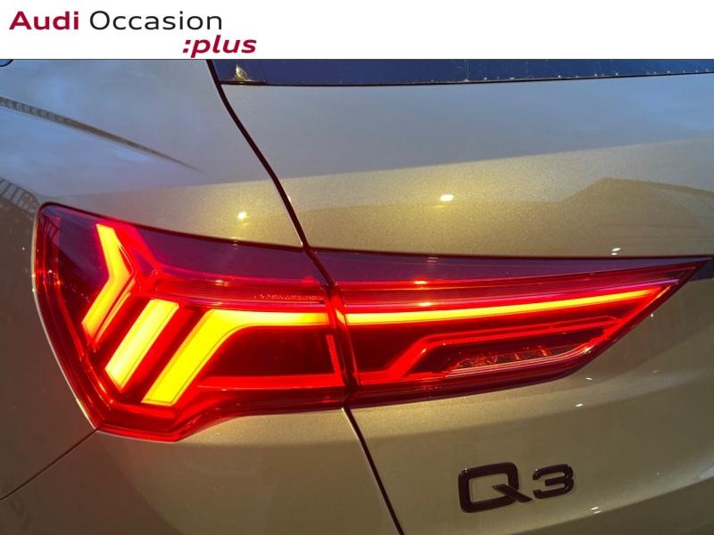 Voitures occasions Audi Q3 S line Saint-Thibault-des-Vignes