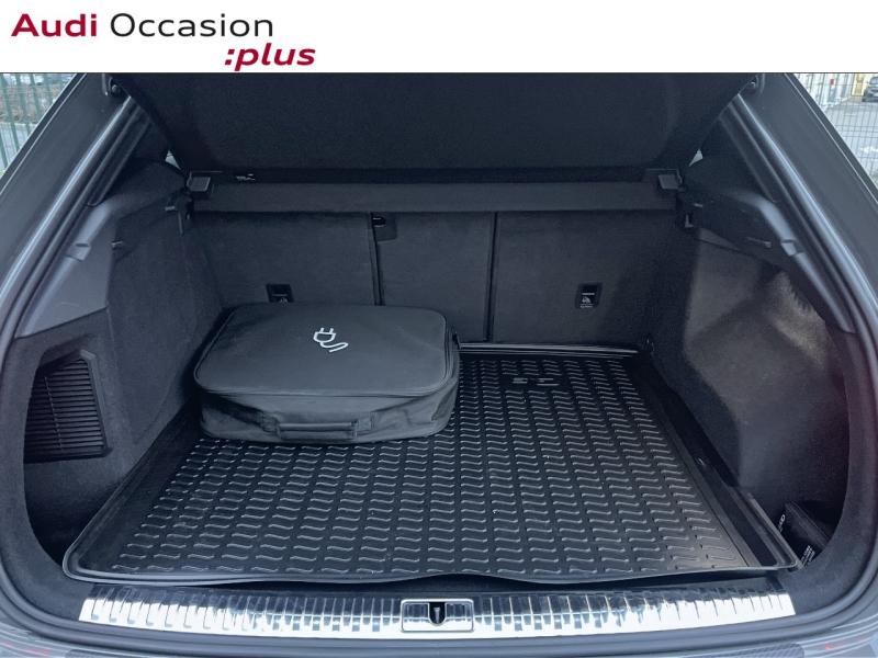 Voitures occasions Audi Q3 S line Saint-Thibault-des-Vignes