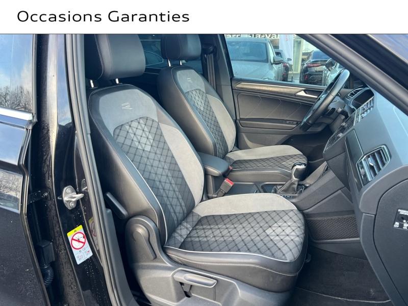 Voitures occasions VOLKSWAGEN TIGUAN R-Line Saint-Thibault-des-Vignes
