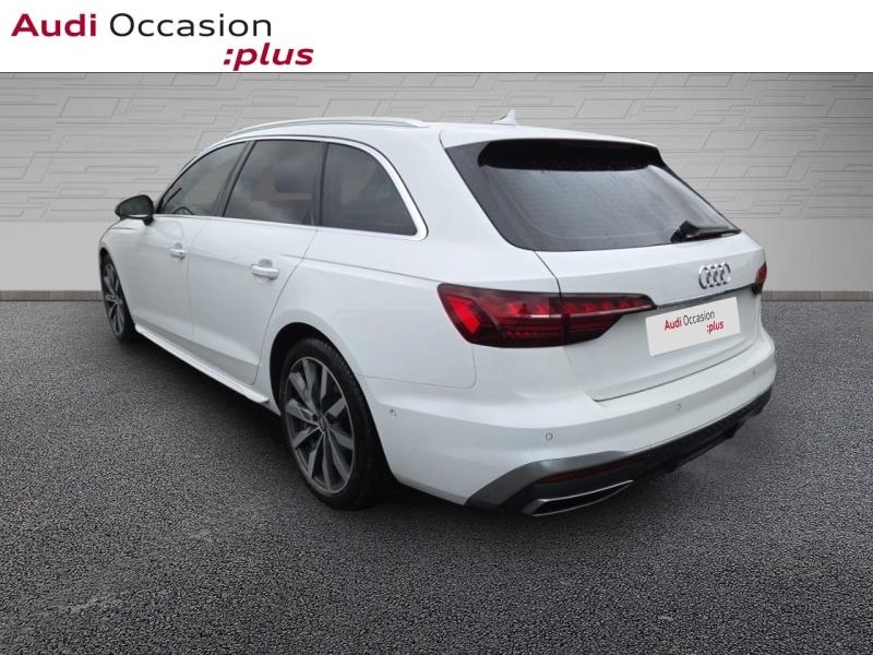 Voitures occasions Audi A4 Avant S line Saint-Thibault-des-Vignes