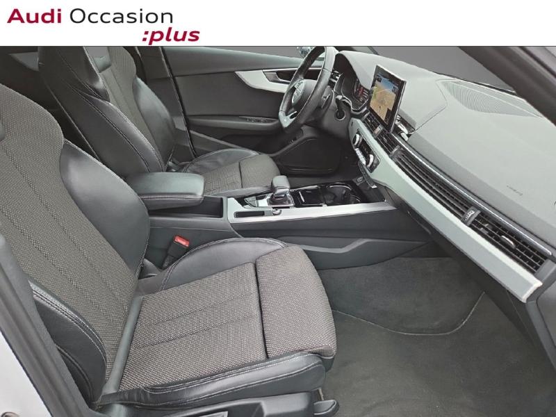 Voitures occasions Audi A4 Avant S line Saint-Thibault-des-Vignes