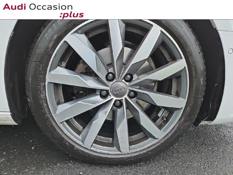 Voitures occasions Audi A4 Avant S line Saint-Thibault-des-Vignes