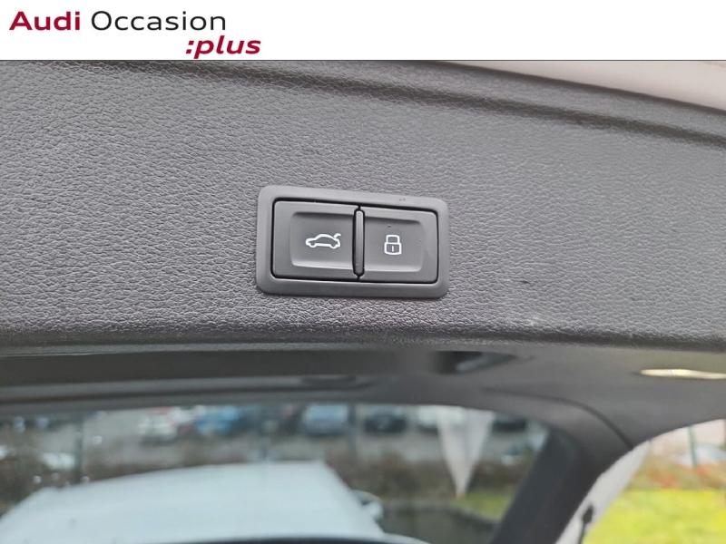 Voitures occasions Audi A4 Avant S line Saint-Thibault-des-Vignes