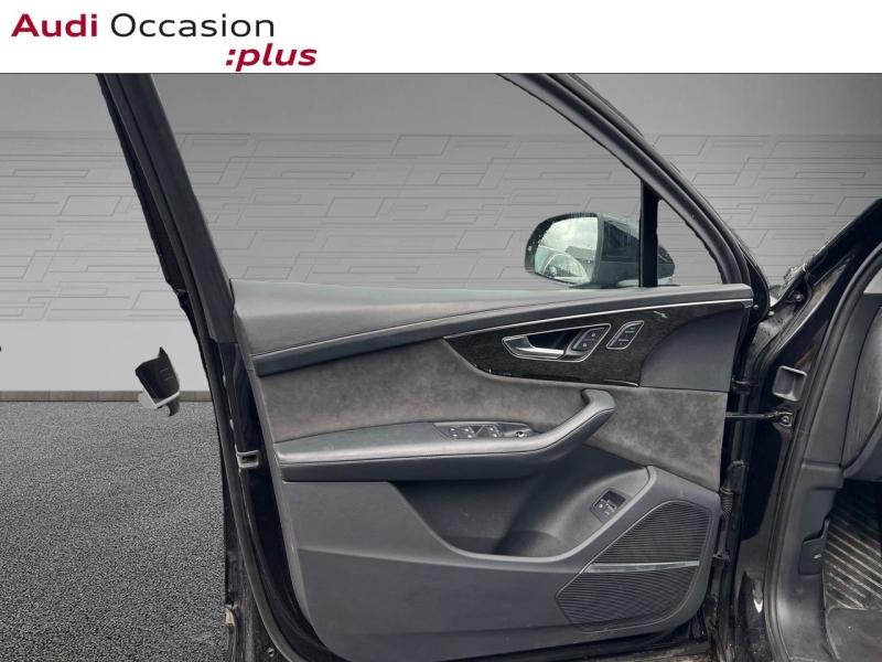 Voitures occasions Audi Q7 Avus extended Saint-Thibault-des-Vignes