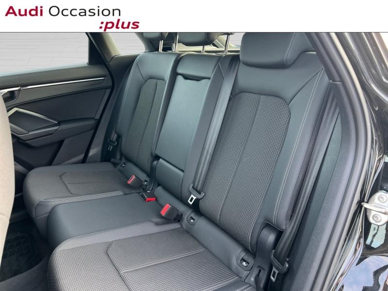 Voitures occasions Audi Q3 S line Saint-Thibault-des-Vignes