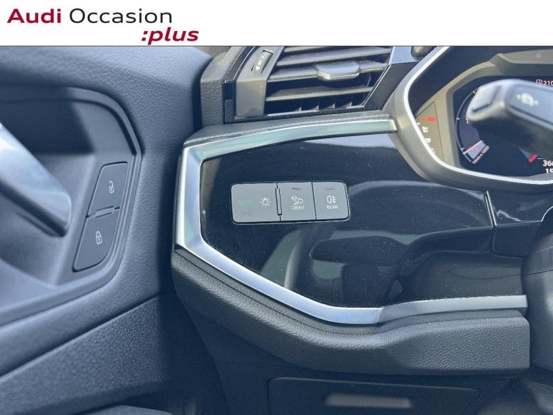 Voitures occasions Audi Q3 S line Saint-Thibault-des-Vignes