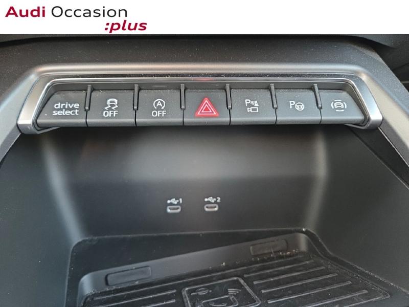 Voitures occasions Audi A3 Berline S line Saint-Thibault-des-Vignes