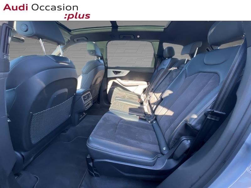 Voitures occasions Audi Q7 S line Saint-Thibault-des-Vignes