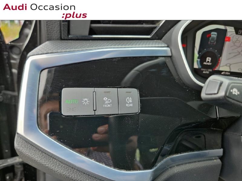 Voitures occasions Audi Q3 S line Saint-Thibault-des-Vignes