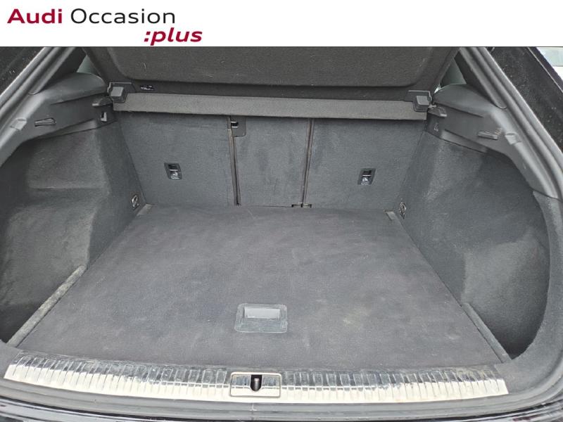 Voitures occasions Audi Q3 S line Saint-Thibault-des-Vignes