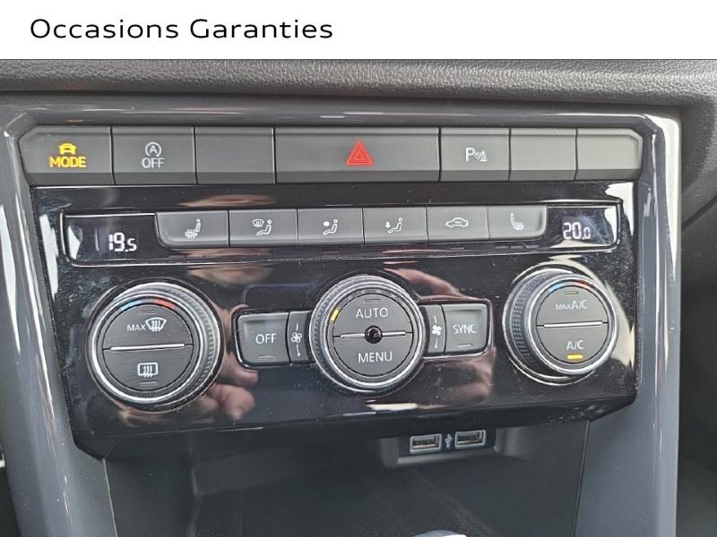 Voitures occasions VOLKSWAGEN T-ROC Carat Saint-Thibault-des-Vignes