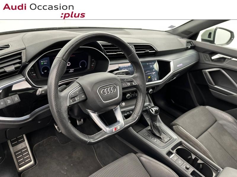 Voitures occasions Audi Q3 Sportback S line Saint-Thibault-des-Vignes