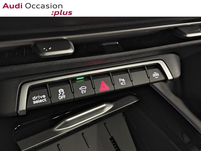 Voitures occasions Audi Q3 Sportback S line Saint-Thibault-des-Vignes