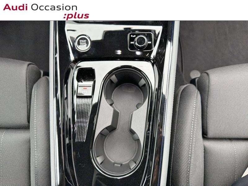 Voitures occasions Audi Q3 S line Saint-Thibault-des-Vignes