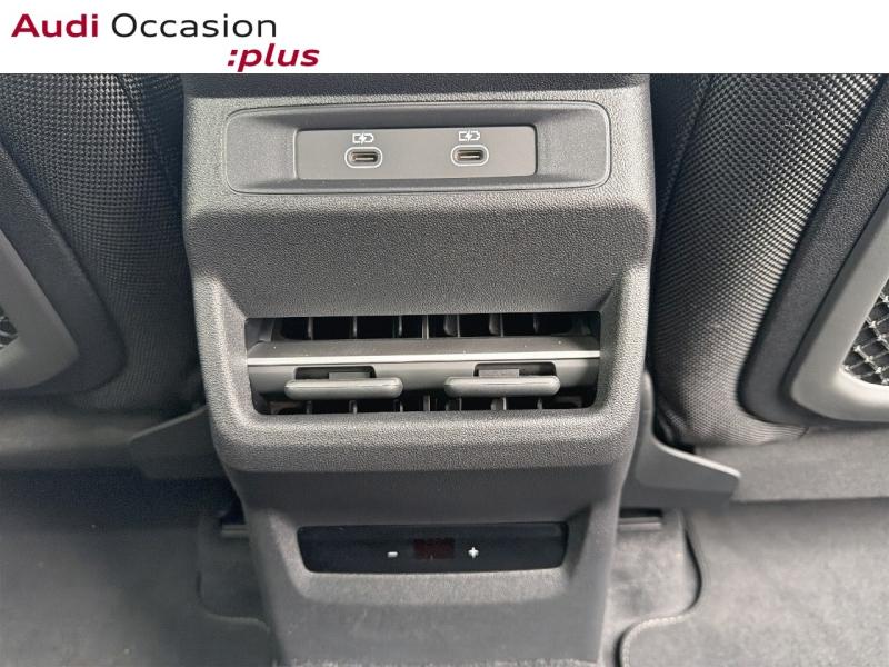 Voitures occasions Audi Q3 S line Saint-Thibault-des-Vignes