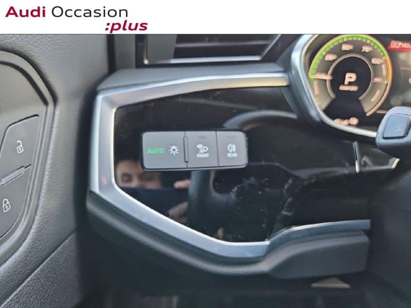 Voitures occasions Audi Q3 Sportback Business line Saint-Thibault-des-Vignes